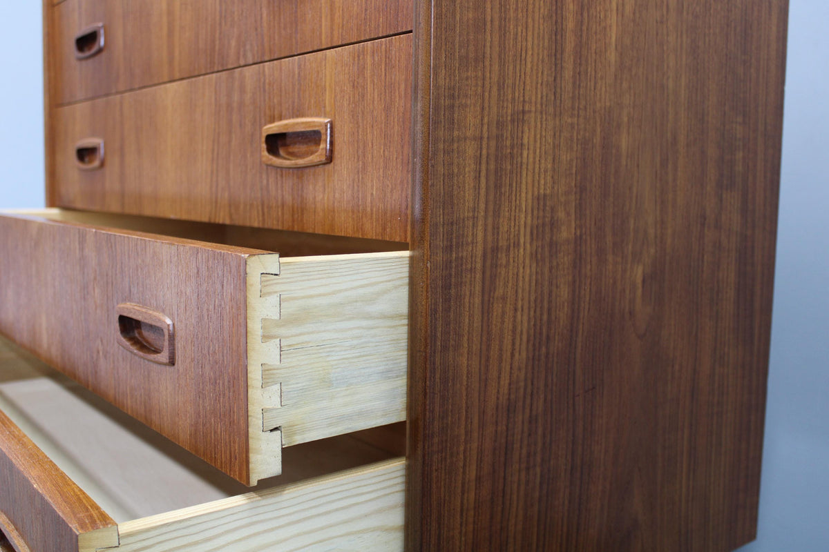 Dansk teak kommode fra 1960’erne