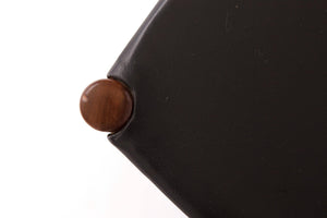 Sæt af 2 spisebordsstole i teak, 1960’erne