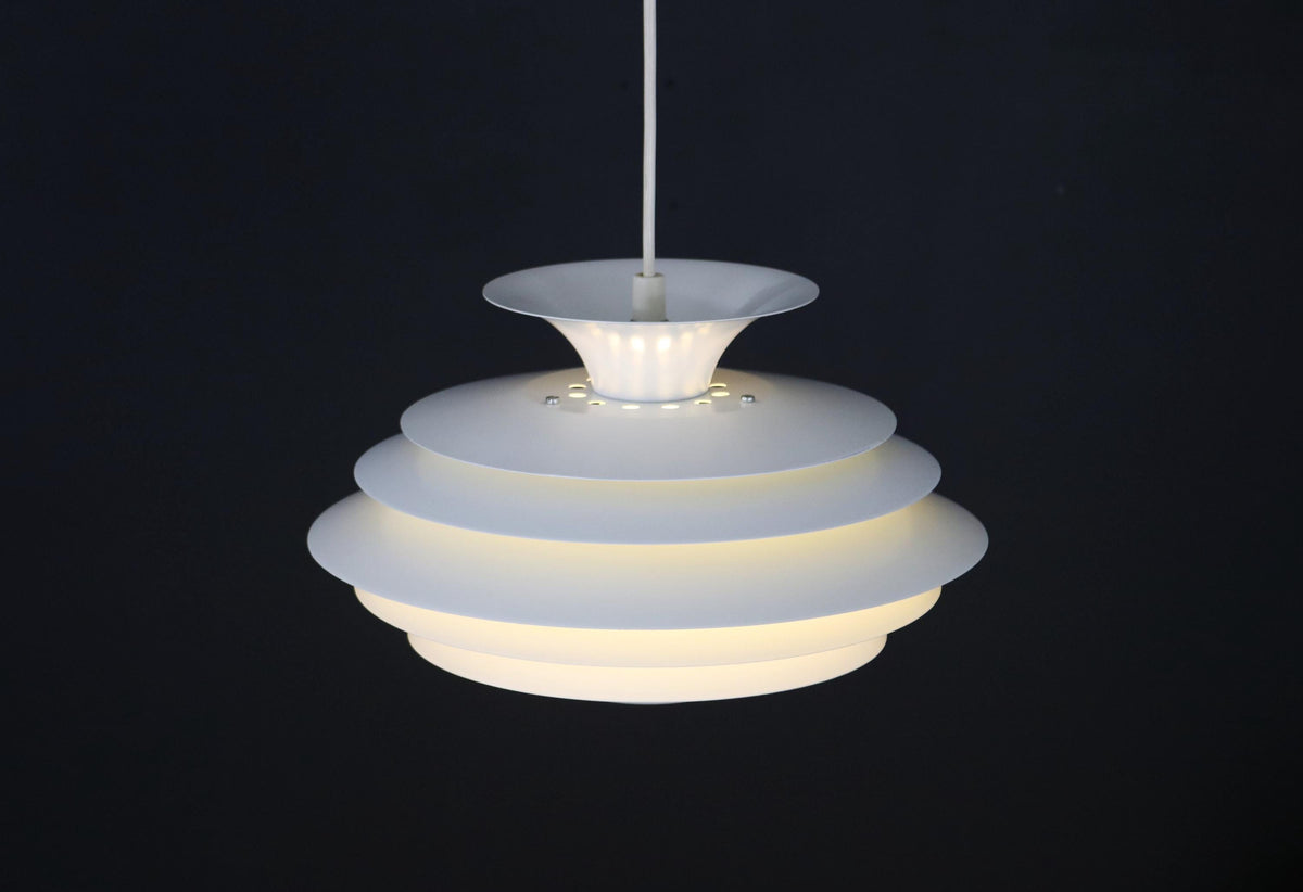 Top Lamper – Hvid model 311 loftlampe med 7 skærme, 1970'erne