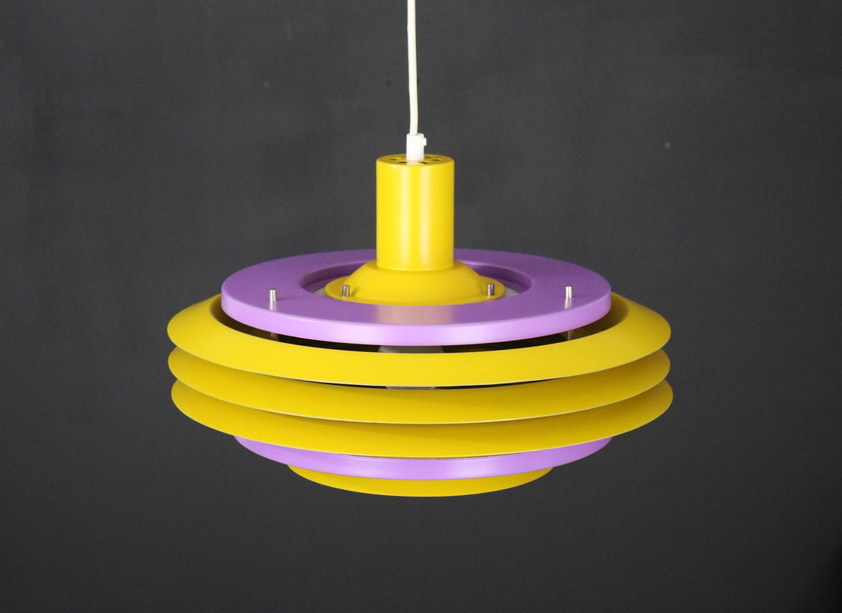 Carl Thore – Stor pendel i gul og lilla, 1970&#39;erne