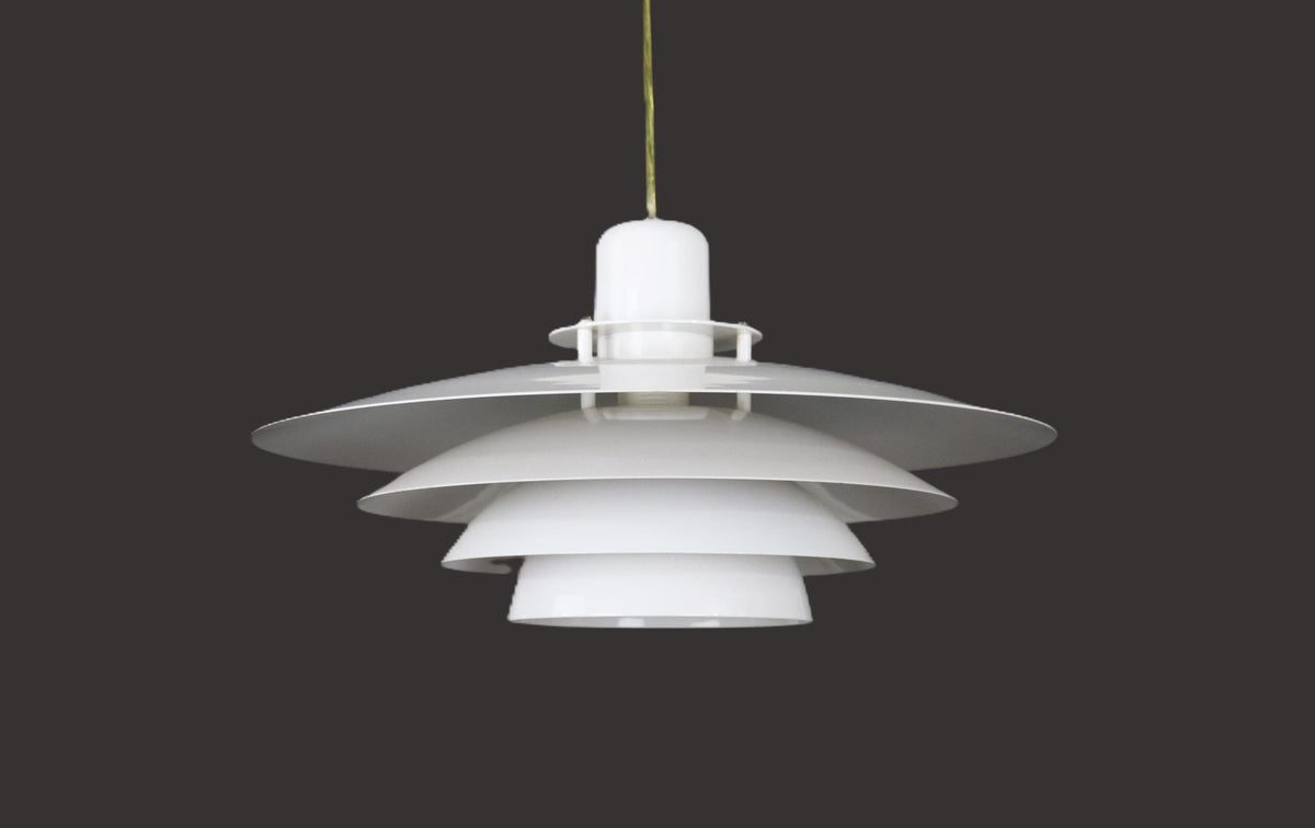 Dansk pendellampe i hvid fra 1990'erne