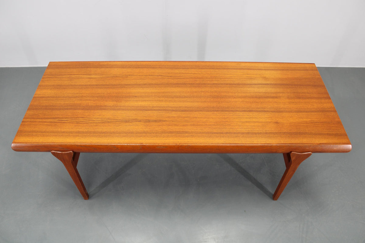 Johannes Andersen - Restaureret teak sofabord for CFC Silkeborg