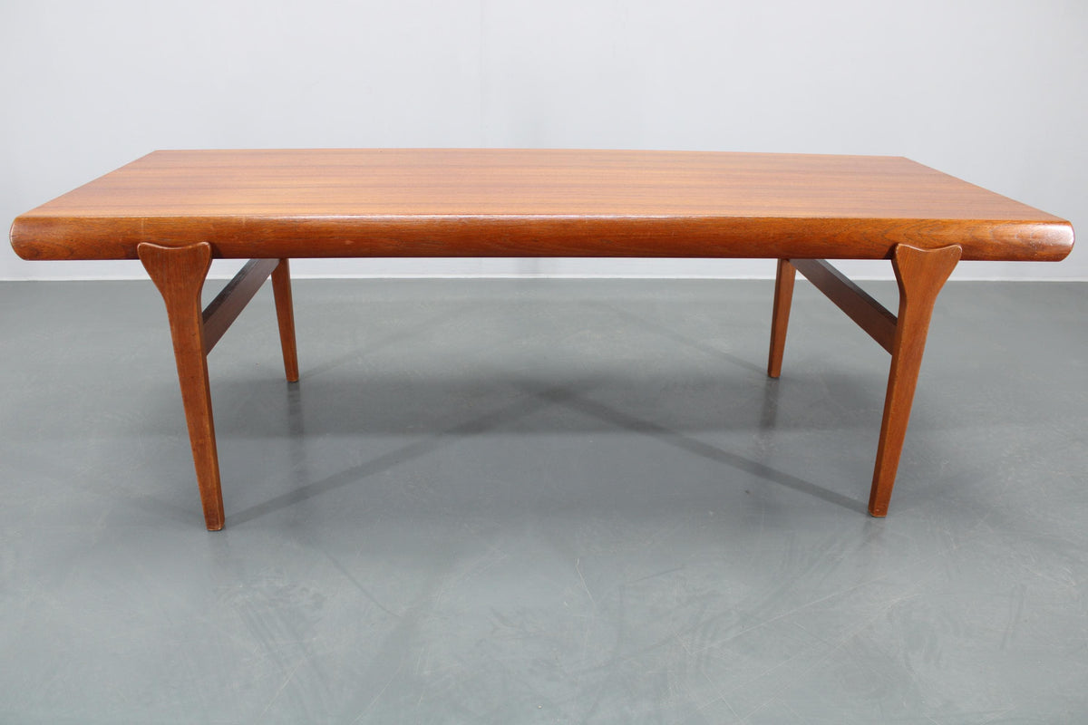 Johannes Andersen - Restaureret teak sofabord for CFC Silkeborg