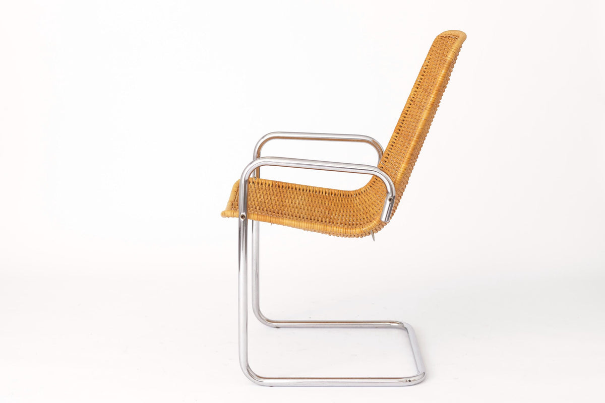 Cantilever stole i metal og rattan, produceret i Italien, ca. 1970’erne