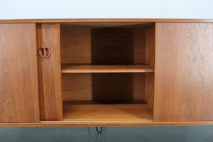 Vintage teak skænk fra 1960'erne