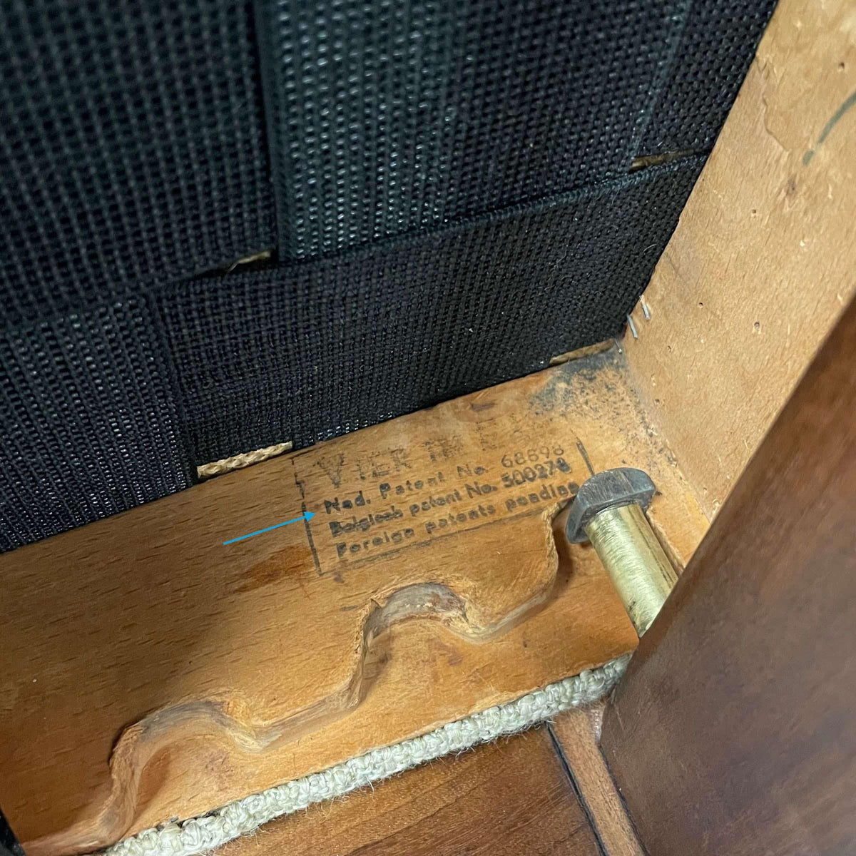 Ib Kofod-Larsen – Model FT01 lænestol, distribueret af Gelderland Meubels og Pastoe, cirka 1950