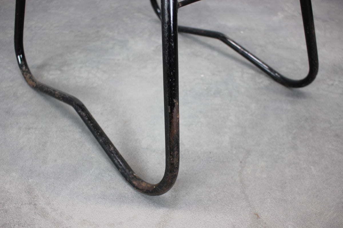 Uluv – Vintage lænestol for Alan Fuchs