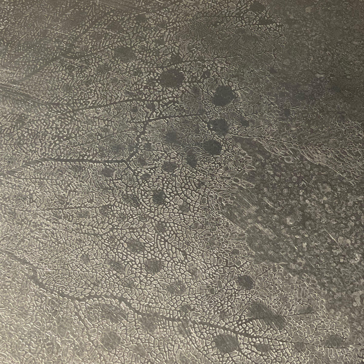 Heinz Lilienthal – Sofabord med ætset metalplade, 1970’erne