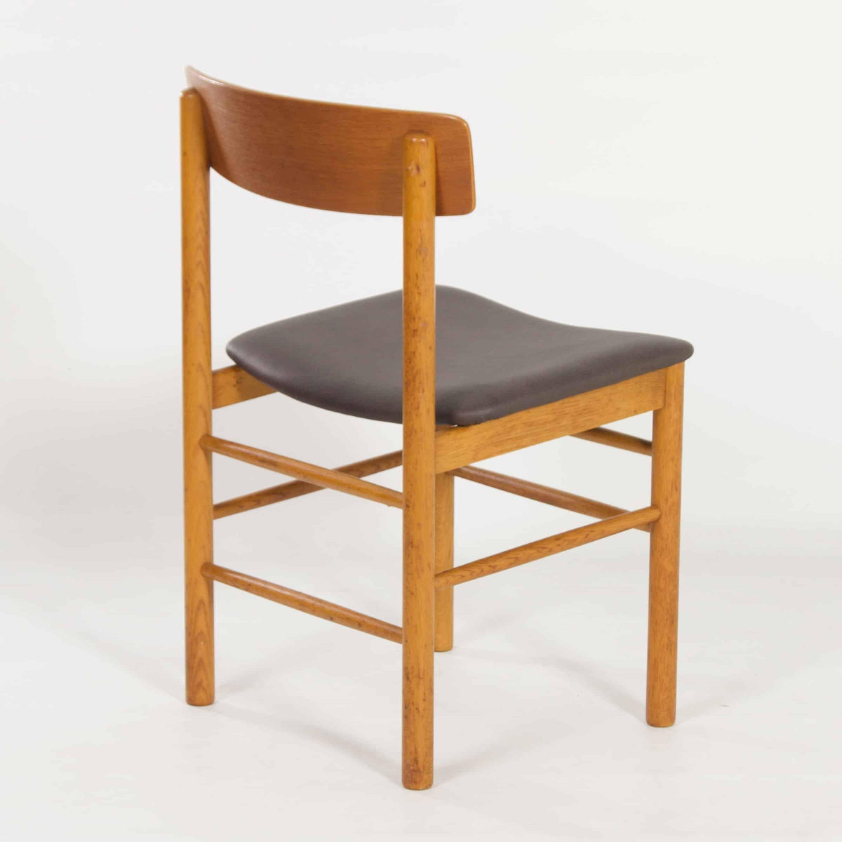 Farstrup – Spisestol i teaktræ, produceret i Danmark, cirka 1960’erne