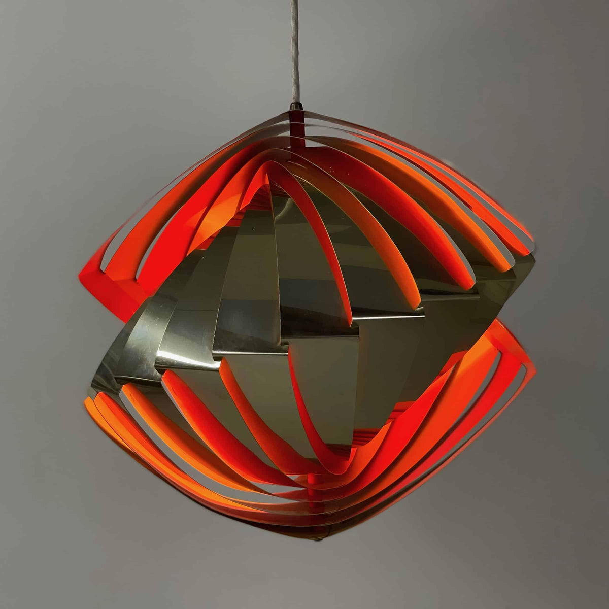 Louis Weisdorf – Konkylie loftlampe, produceret af Lyfa, ca. 1967