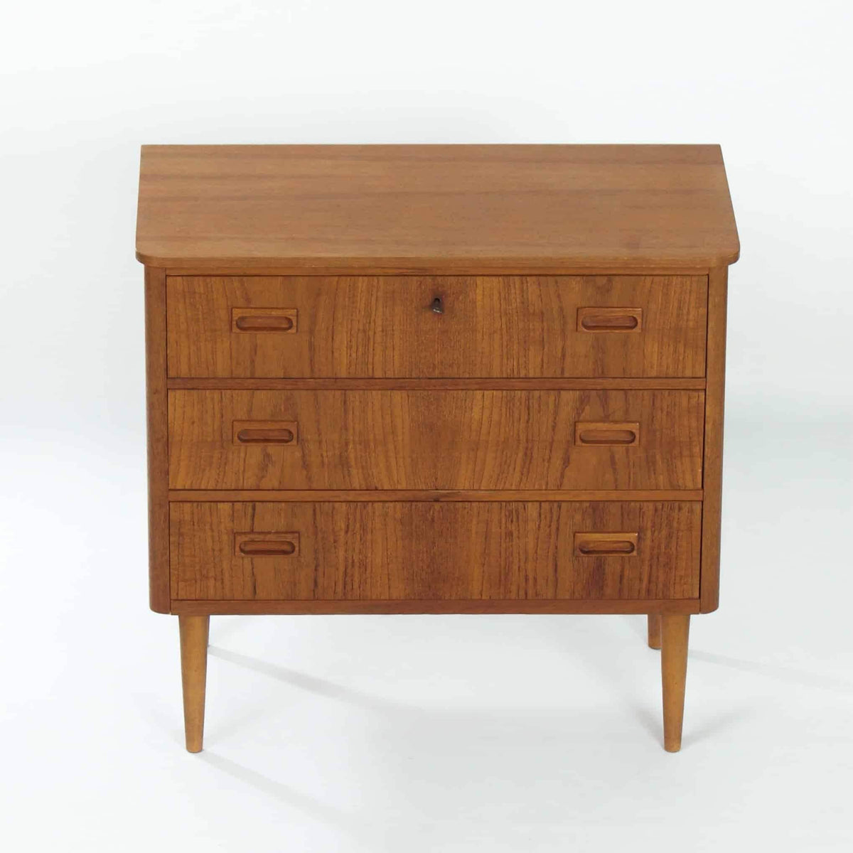 Dansk vintage kommode i teaktræ, 1960’erne