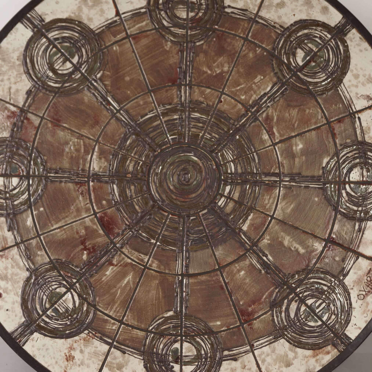 Ox Art – Rundt sofabord med keramiske fliser