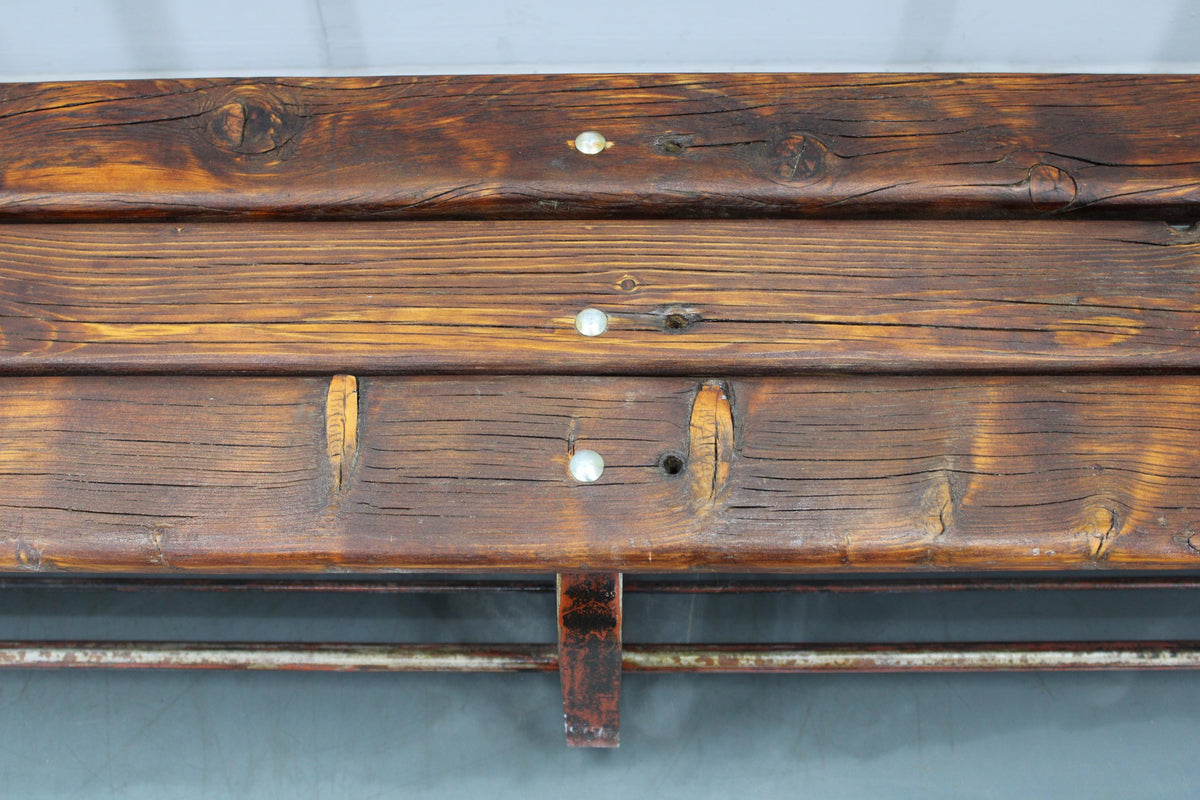 Bænk i træ og jern, dansk design, ca. 1970’erne