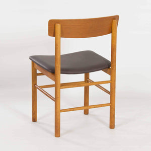 Farstrup - Spisestol i teak