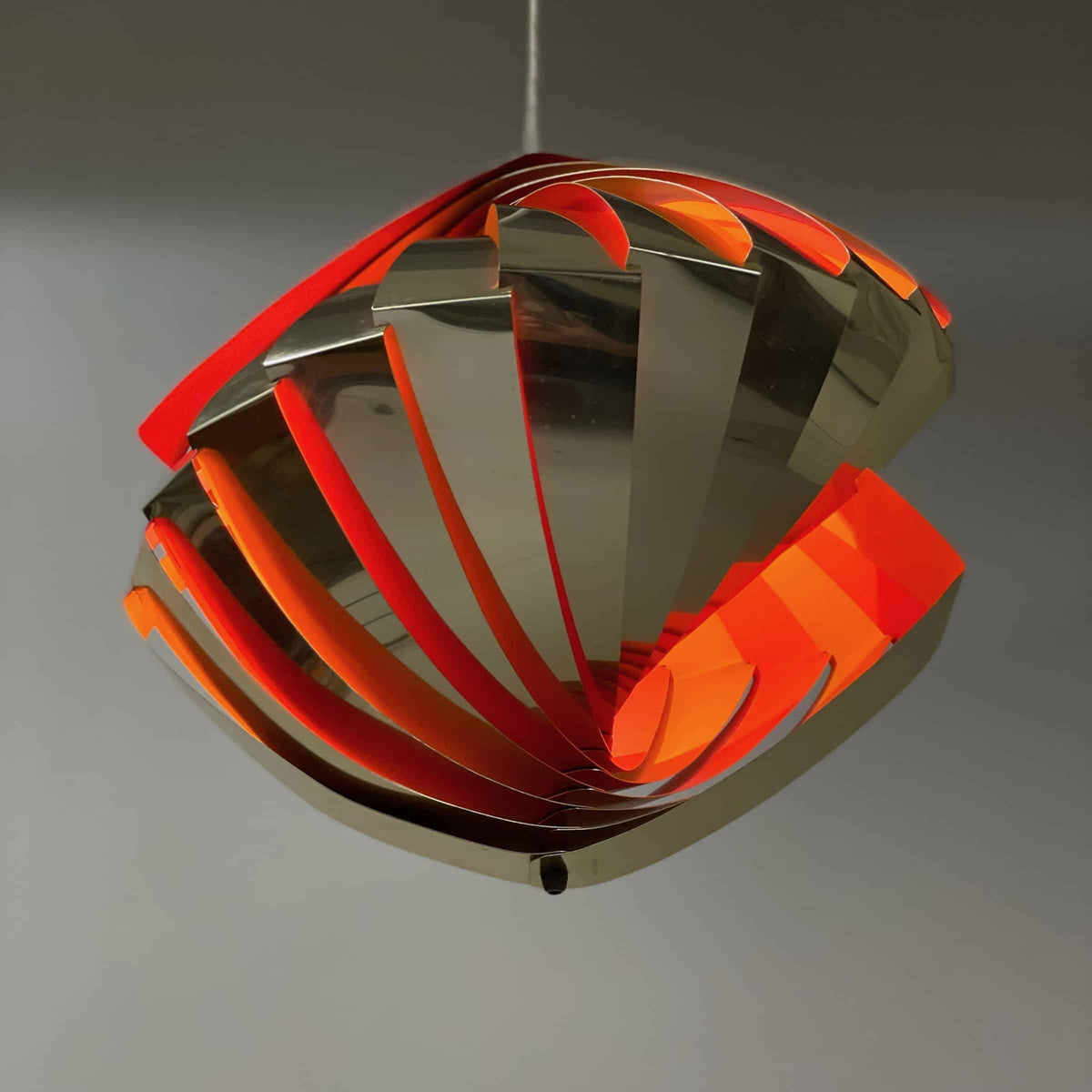 Louis Weisdorf – Konkylie loftlampe, produceret af Lyfa, ca. 1967