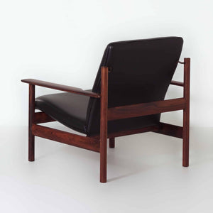 Sven Ivar Dysthe – Sofa og lænestol i palisander og sort læder, 1960’erne