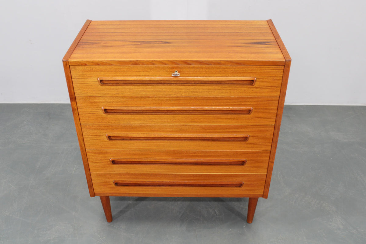 Kommode i teaktræ, dansk design fra cirka 1960’erne