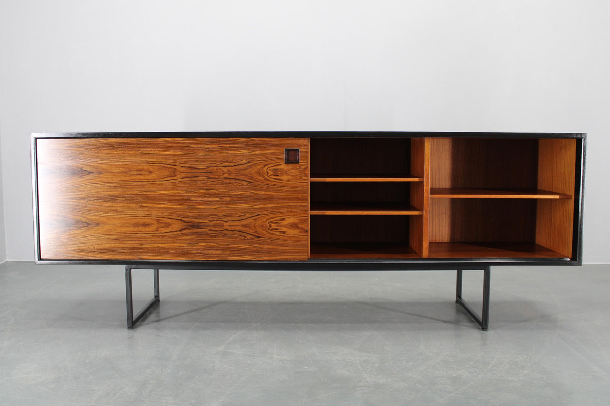 Omann Jun – Skænk i palisander, produceret i Danmark, cirka 1960’erne