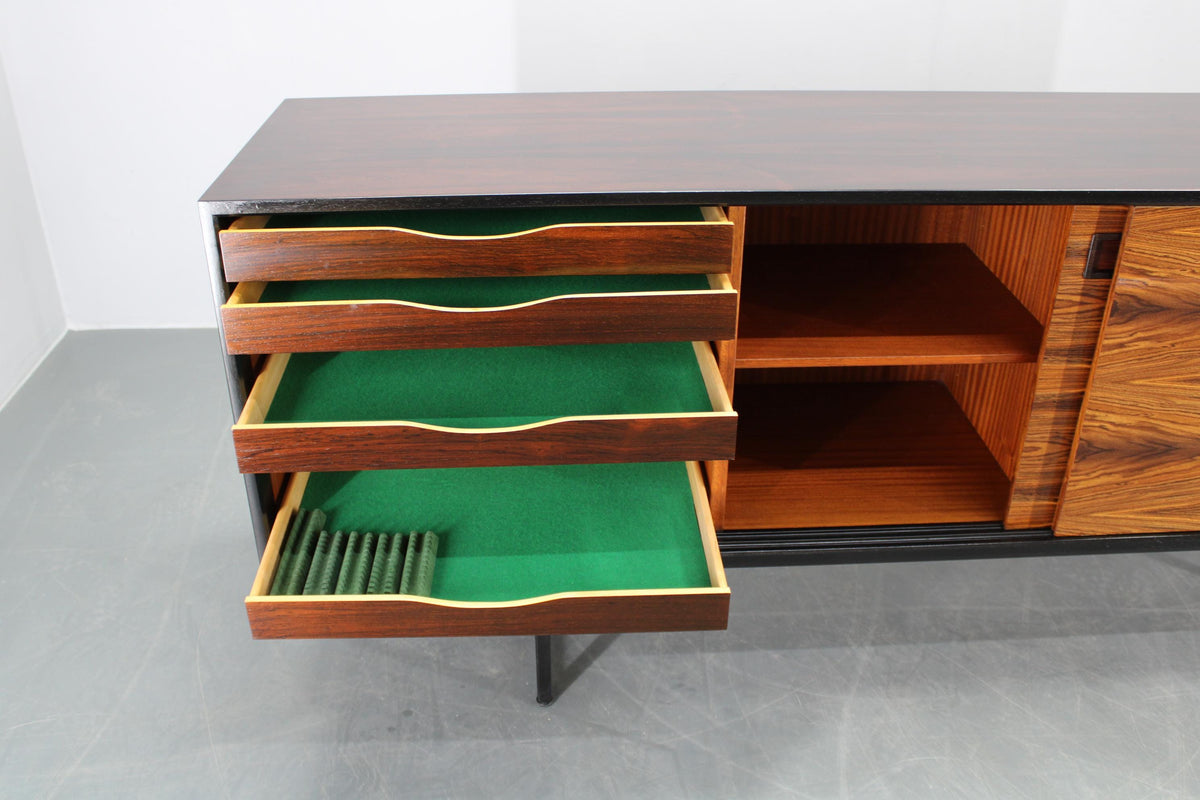 Omann Jun – Skænk i palisander, produceret i Danmark, cirka 1960’erne