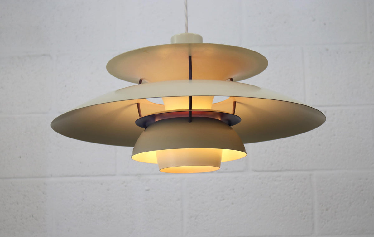 Poul Henningsen – PH 5 pendel, produceret af Louis Poulsen