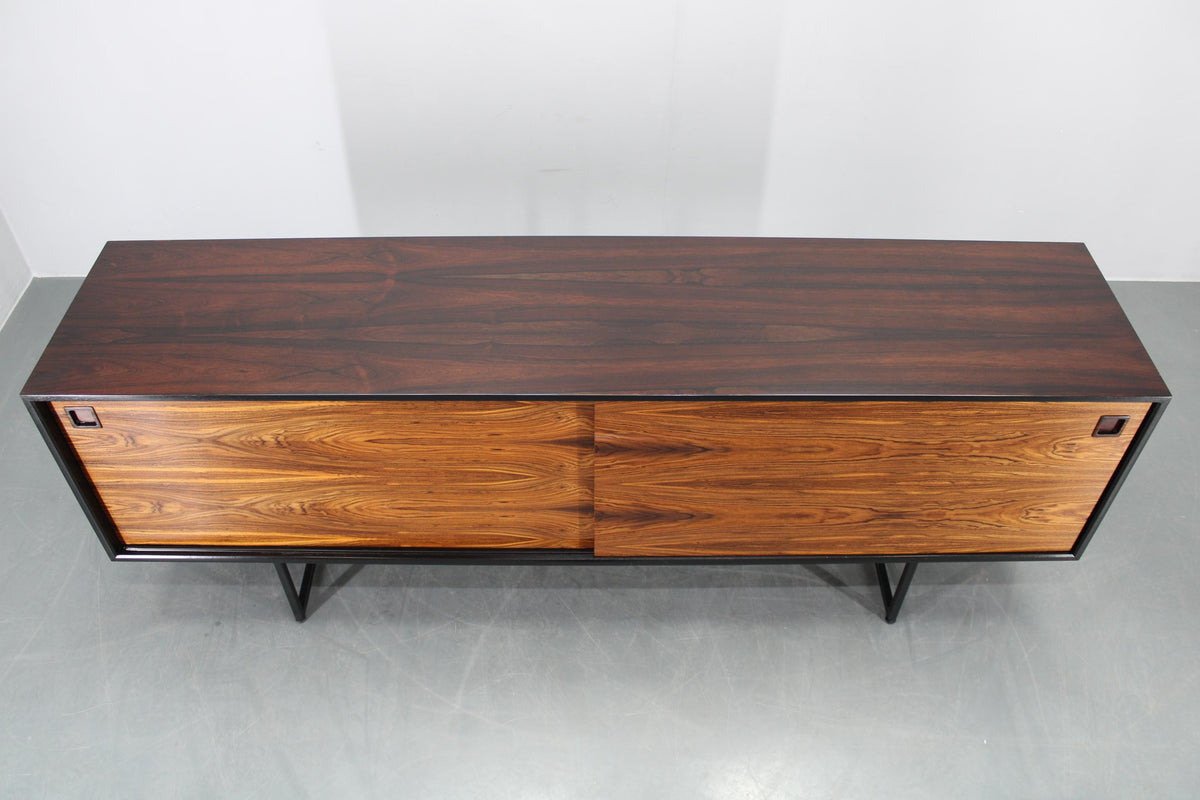 Omann Jun – Skænk i palisander, produceret i Danmark, cirka 1960’erne