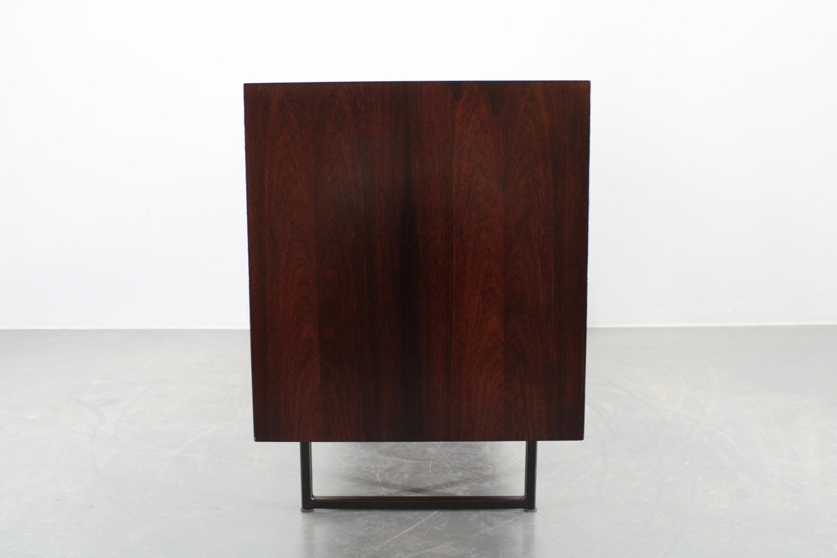 Omann Jun – Skænk i palisander, produceret i Danmark, cirka 1960’erne
