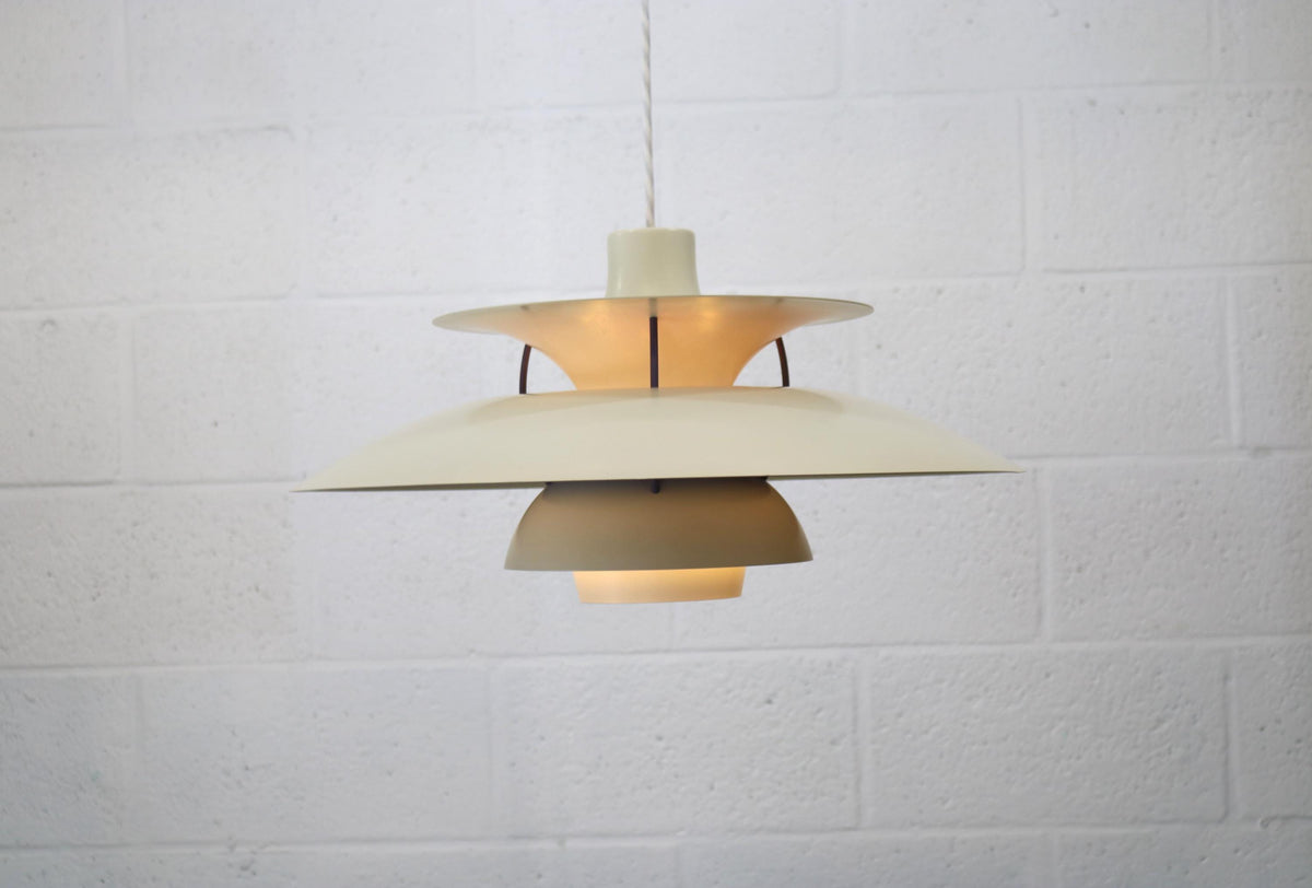 Poul Henningsen – PH 5 pendel, produceret af Louis Poulsen