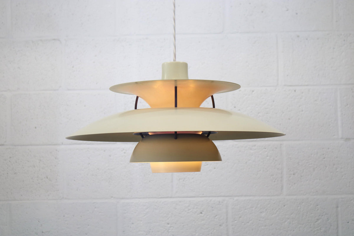 Poul Henningsen – PH 5 pendel, produceret af Louis Poulsen