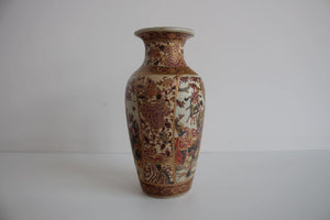 Satsuma – Porcelæns vase med figurscener, Japan