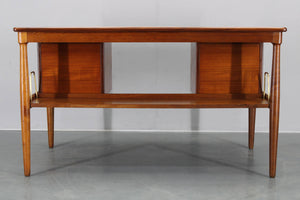 Skrivebord i teak med dobbeltsokkel, dansk design