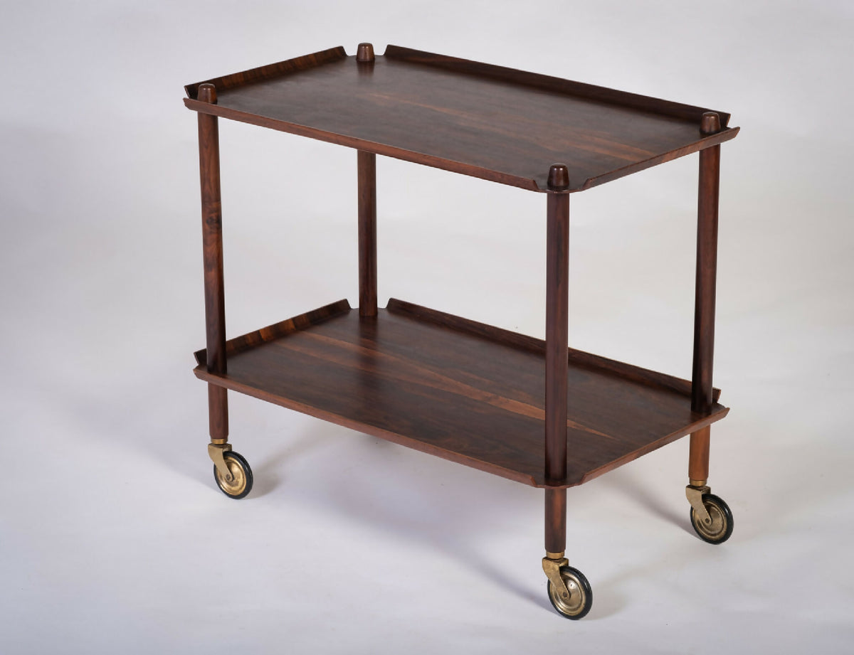 Poul Hundevad – Serveringsbord i palisander med bakke, produceret af Vamdrup Møbelfabrik