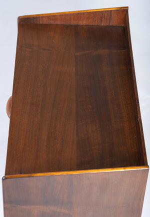 Sidebord i palisander med skuffe og flet­hylde, dansk design