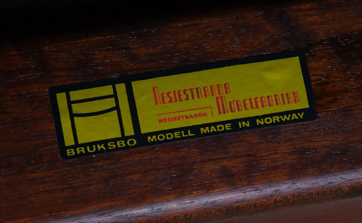 Torbjørn Afdal – Lænestole i palisander, Nesjestranda Møbelfabrikk