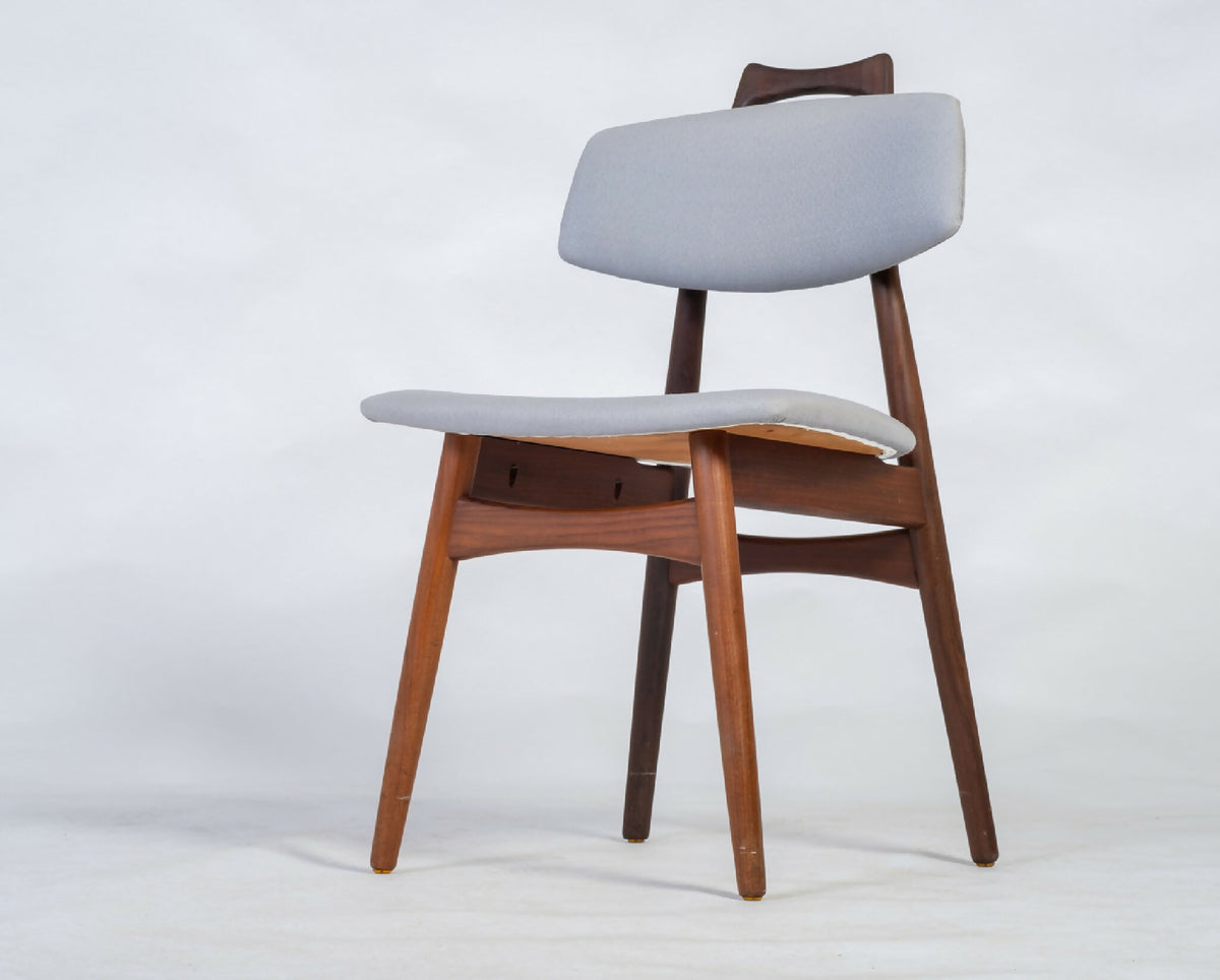 Ib Kofoed Larsen – Spisebordsstole i teak, dansk design
