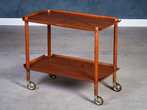 Poul Hundevad – Serveringsvogn i teak, 1960’erne