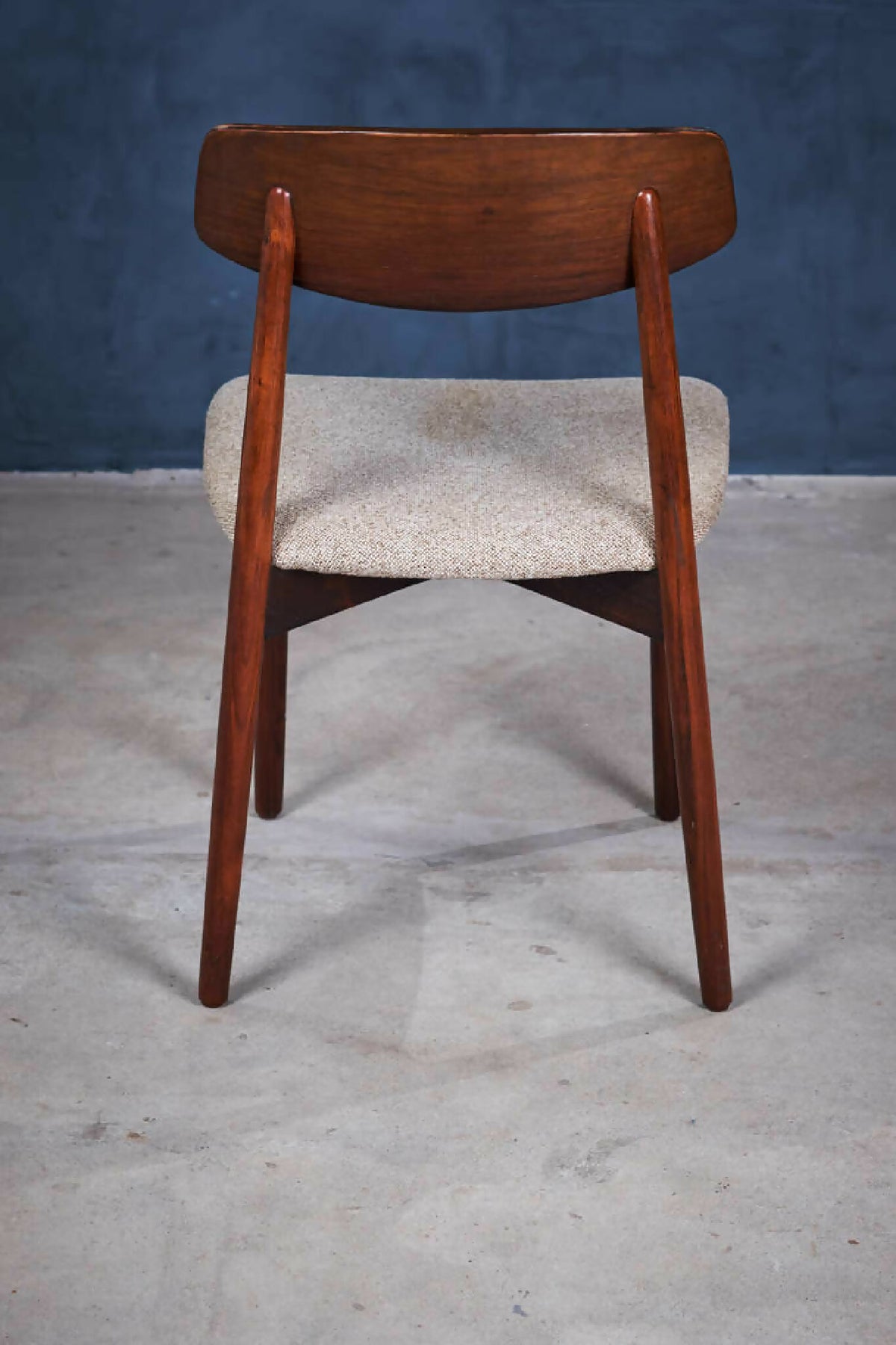 Harry Østergaard – Sæt med 4 spisebordsstole i palisander, produceret af Randers Møbelfabrik