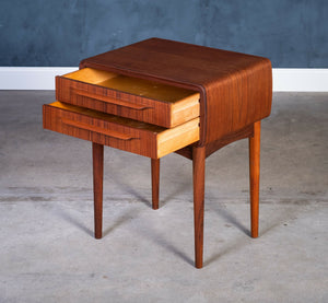 Johannes Andersen – Natbord i teak, produceret af CFC Silkeborg, dansk design