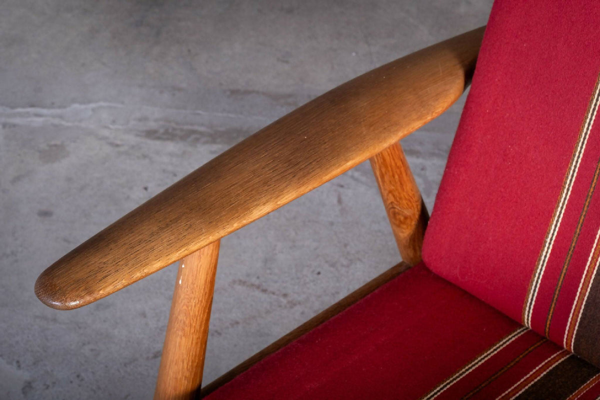 Hans J. Wegner – GE240 lænestol i eg for Getama