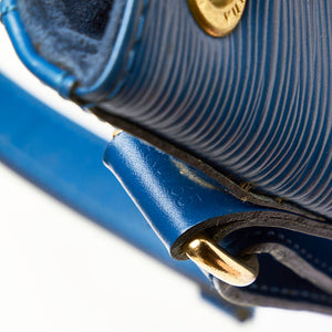Louis Vuitton – Blå epi petit noe taske