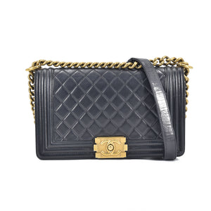 Chanel – Sort medium klassisk le boy flap bag