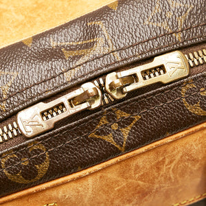 Louis Vuitton – Brun Monogram Excursion