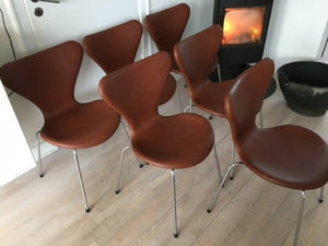 Arne Jacobsens – Model 3107 i Cognac farve - SPLISH