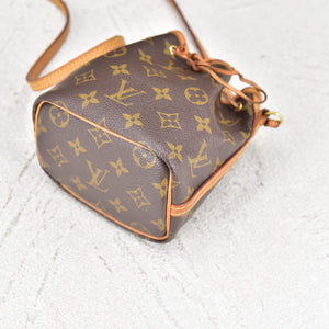 Louis Vuitton monogram nano noe