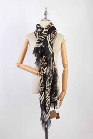 Burberry – Brun leopard print tørklæde