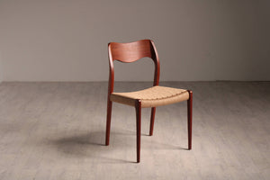 N.O Møller Stole Model 71 x 10