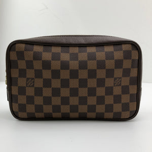 Louis Vuitton damier ebene trousse toilette