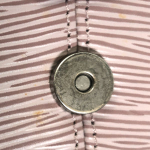 Louis Vuitton epi reverie
