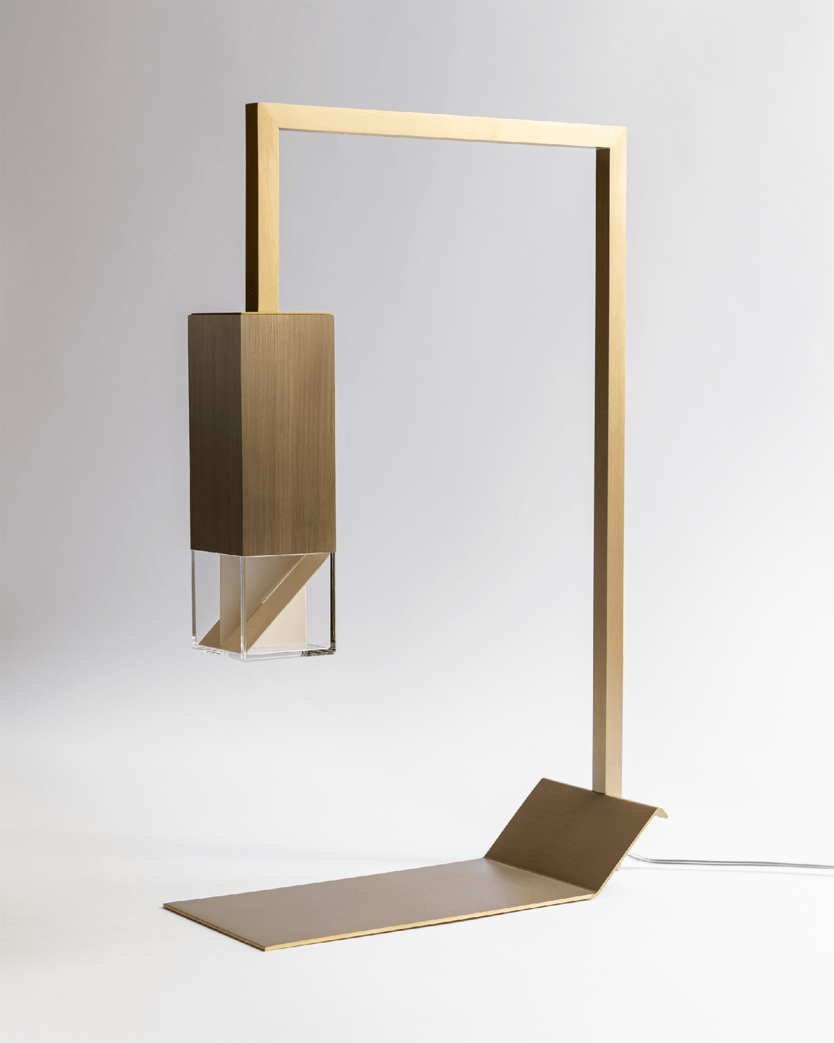 Lampe/Two Brass Revamp 01 - Bordlampe
