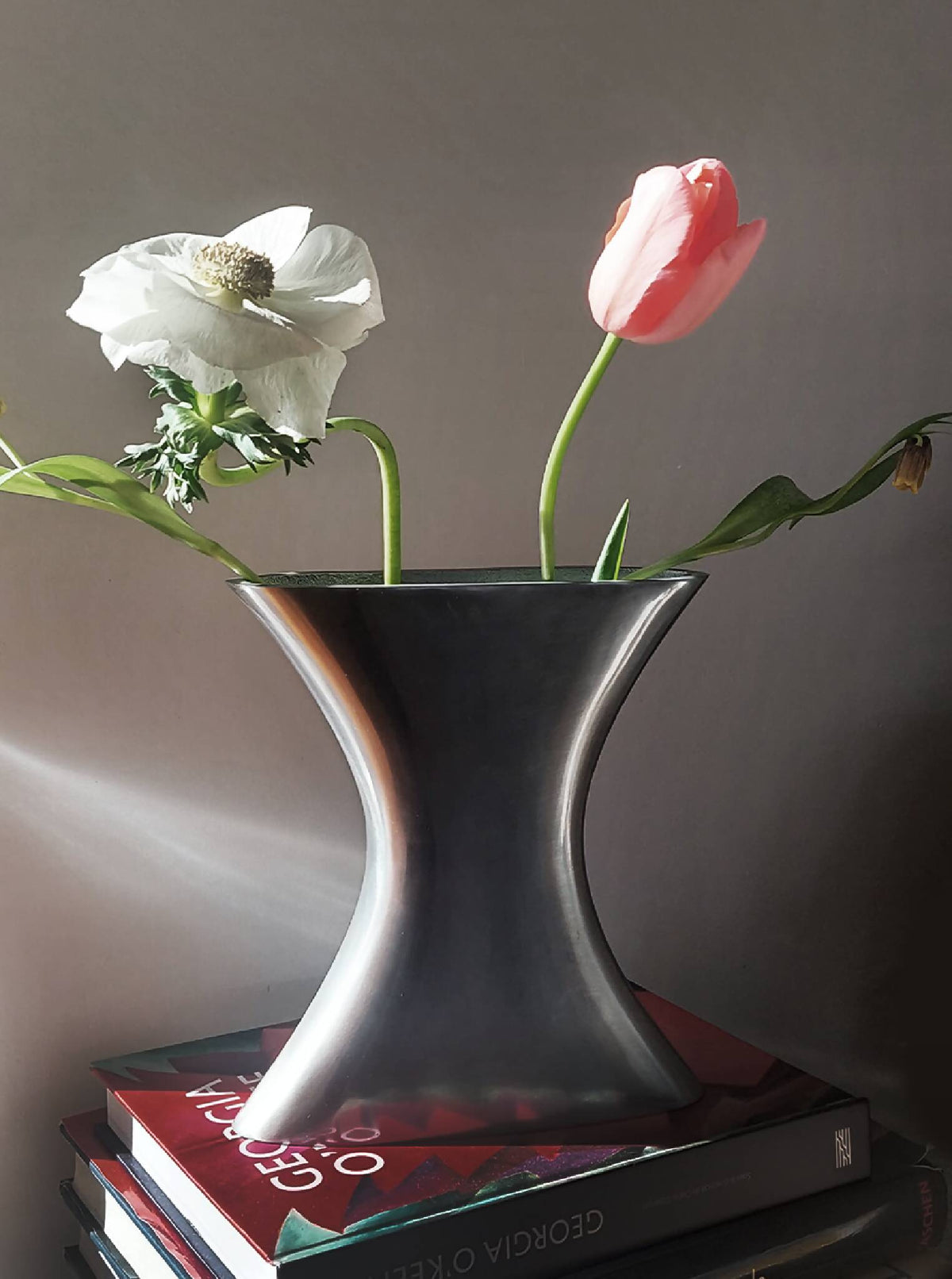 vase-tamp-tamp-acier-studioce-oceane-buret-1