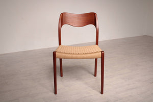 N.O Møller Stole Model 71 x 10